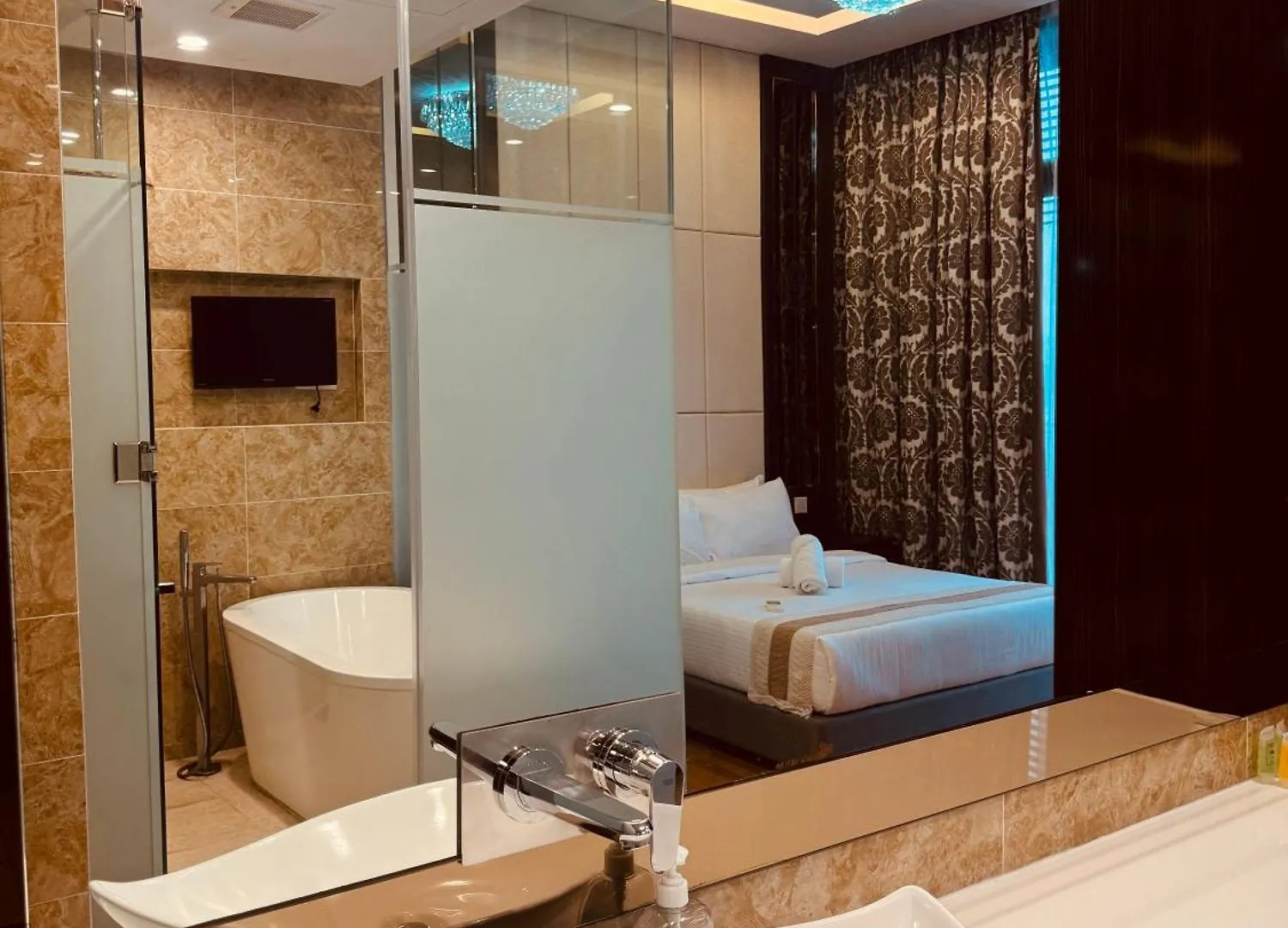 Apartment Crystal Suite At Dorsett Infinity Pool Kl Kuala Lumpur Malaysia